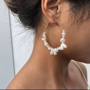 Restock! Geometric Pearl Gold Hoop Earrings